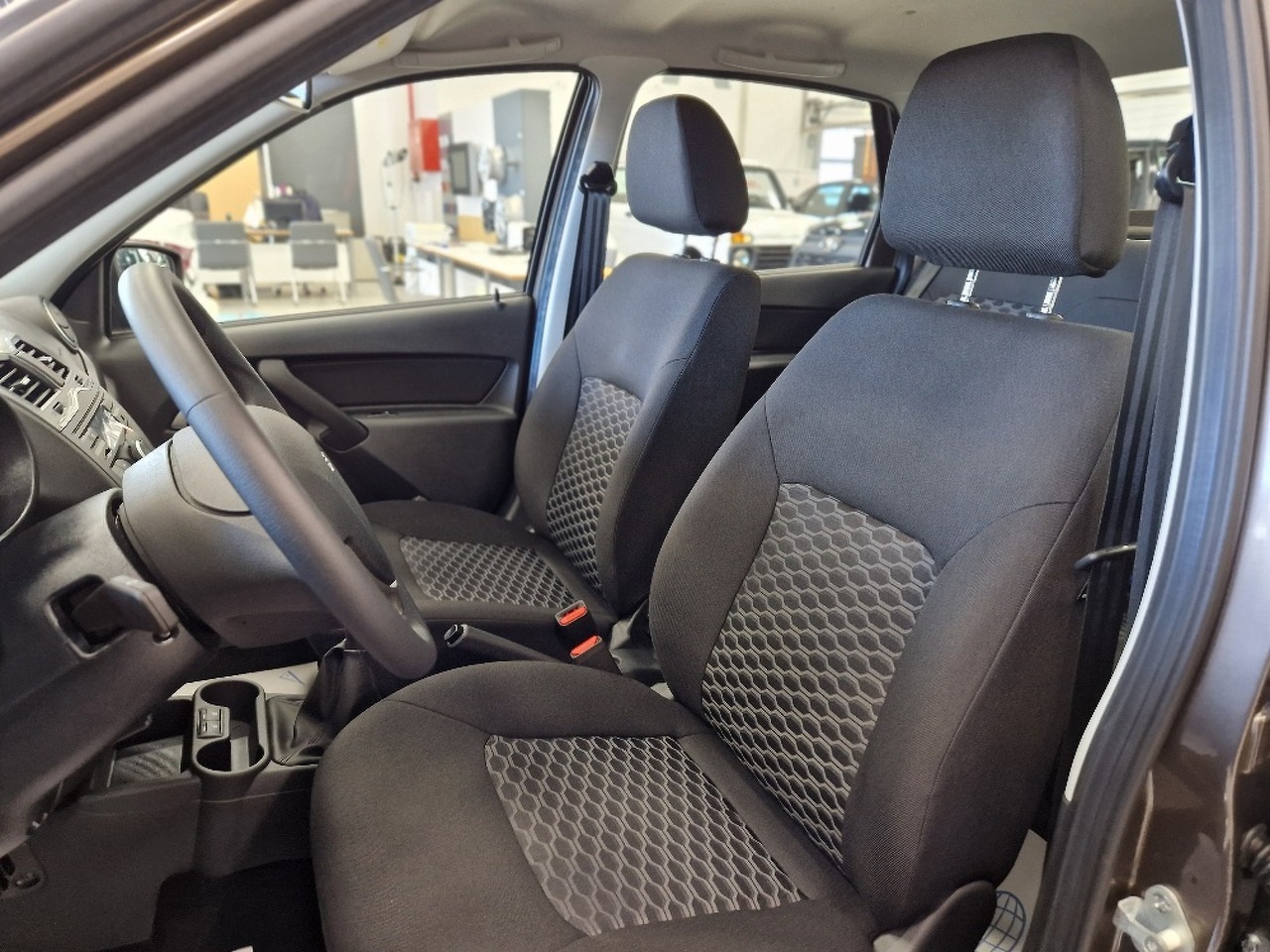 Легковой автотранспорт - Granta 1.6 MT (90 л.с.)