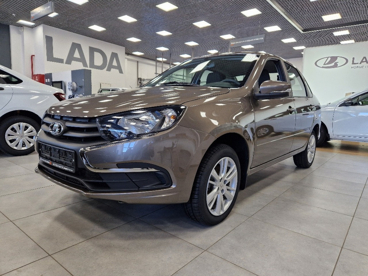 Легковой автотранспорт - Granta 1.6 MT (90 л.с.)