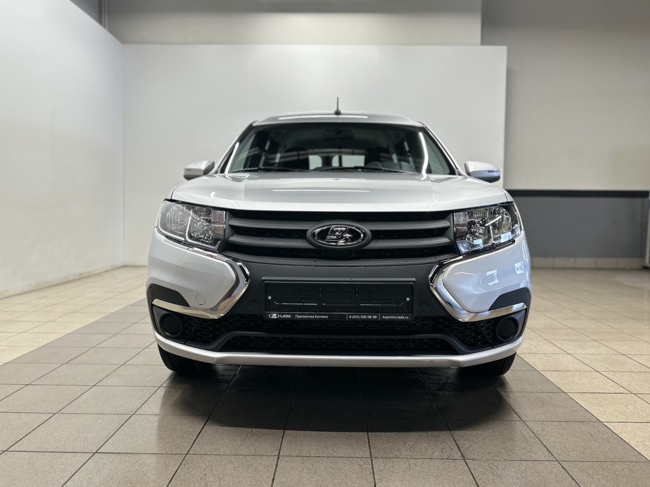 Легковой автотранспорт - LADA Largus 1.6 MT (90 л.с.)