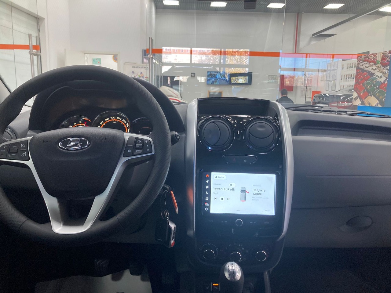 Легковой автотранспорт - LADA Largus 1.6 MT (106 л.с.)