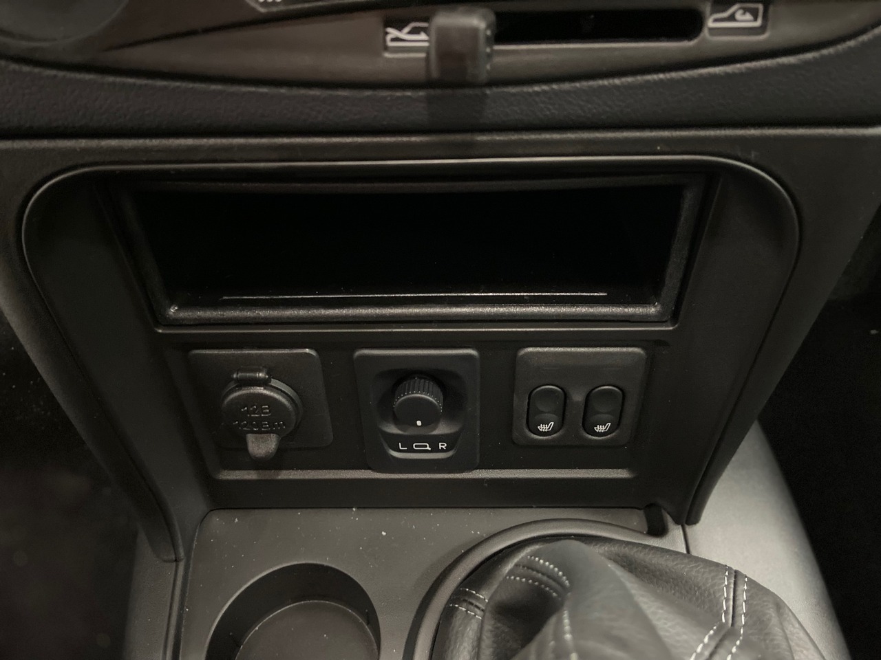 Легковой автотранспорт - Niva 1.7 MT (80 л.с.) 4WD