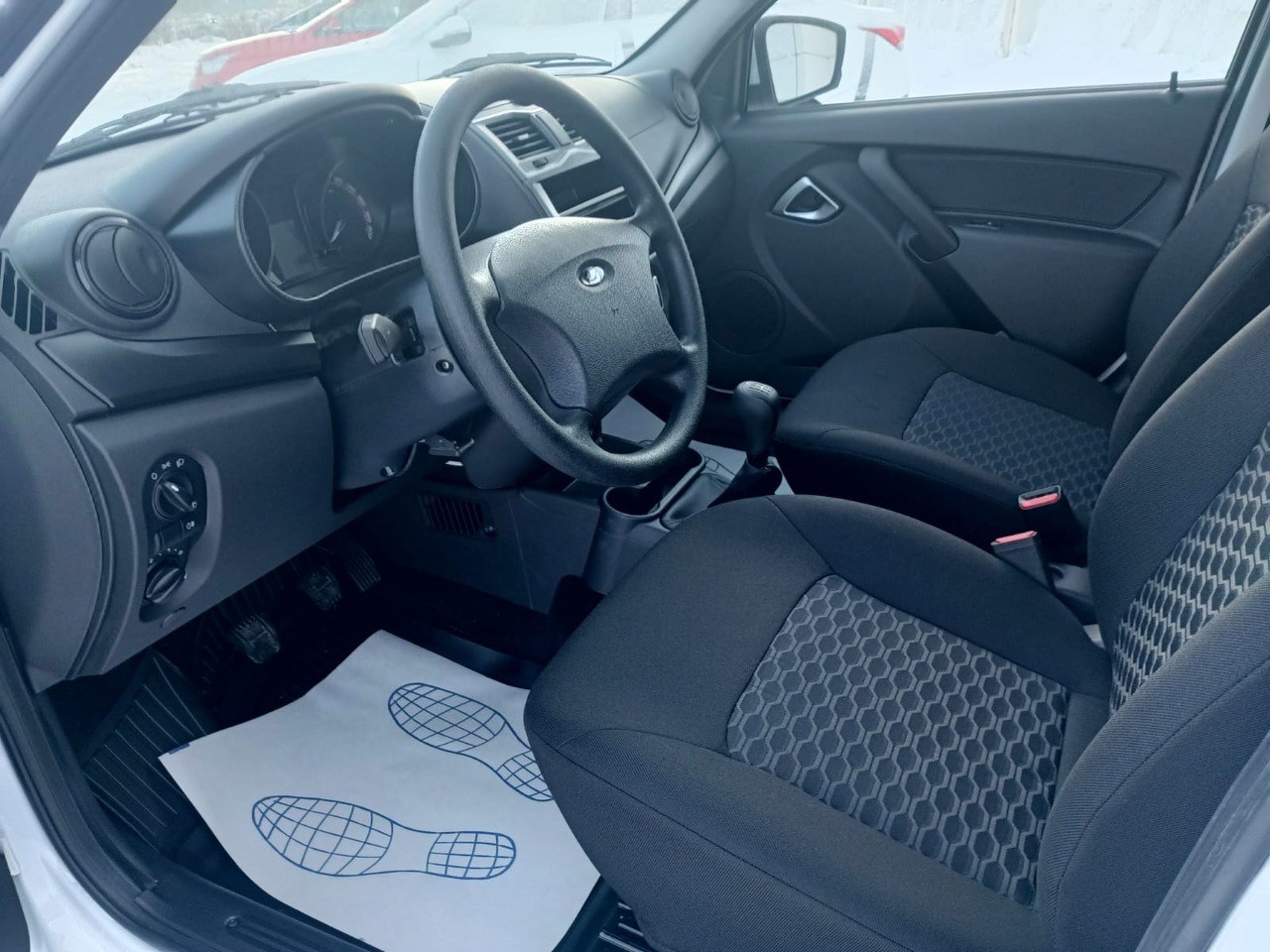 Легковой автотранспорт - Granta 1.6 MT (90 л.с.)
