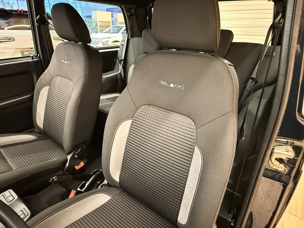 Легковой автотранспорт - LADA Niva Legend 1.7 MT (83 л.с.) 4WD