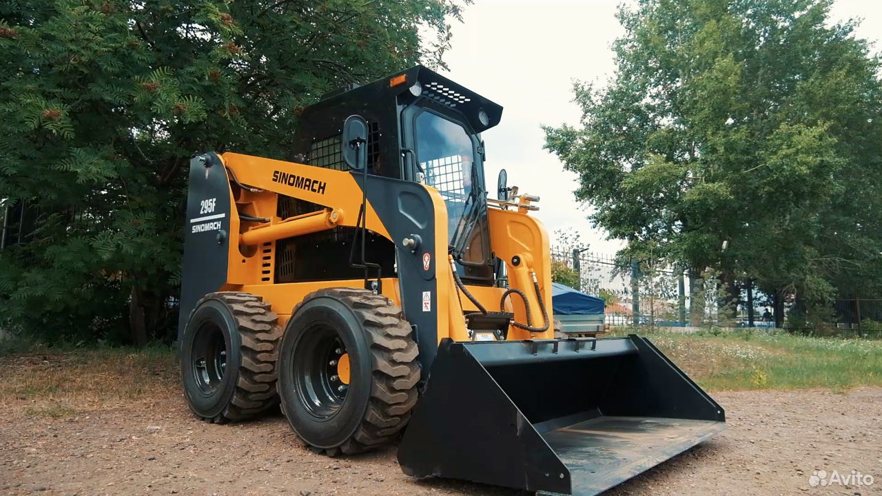 Мини-погрузчики - SINOMACH 295F