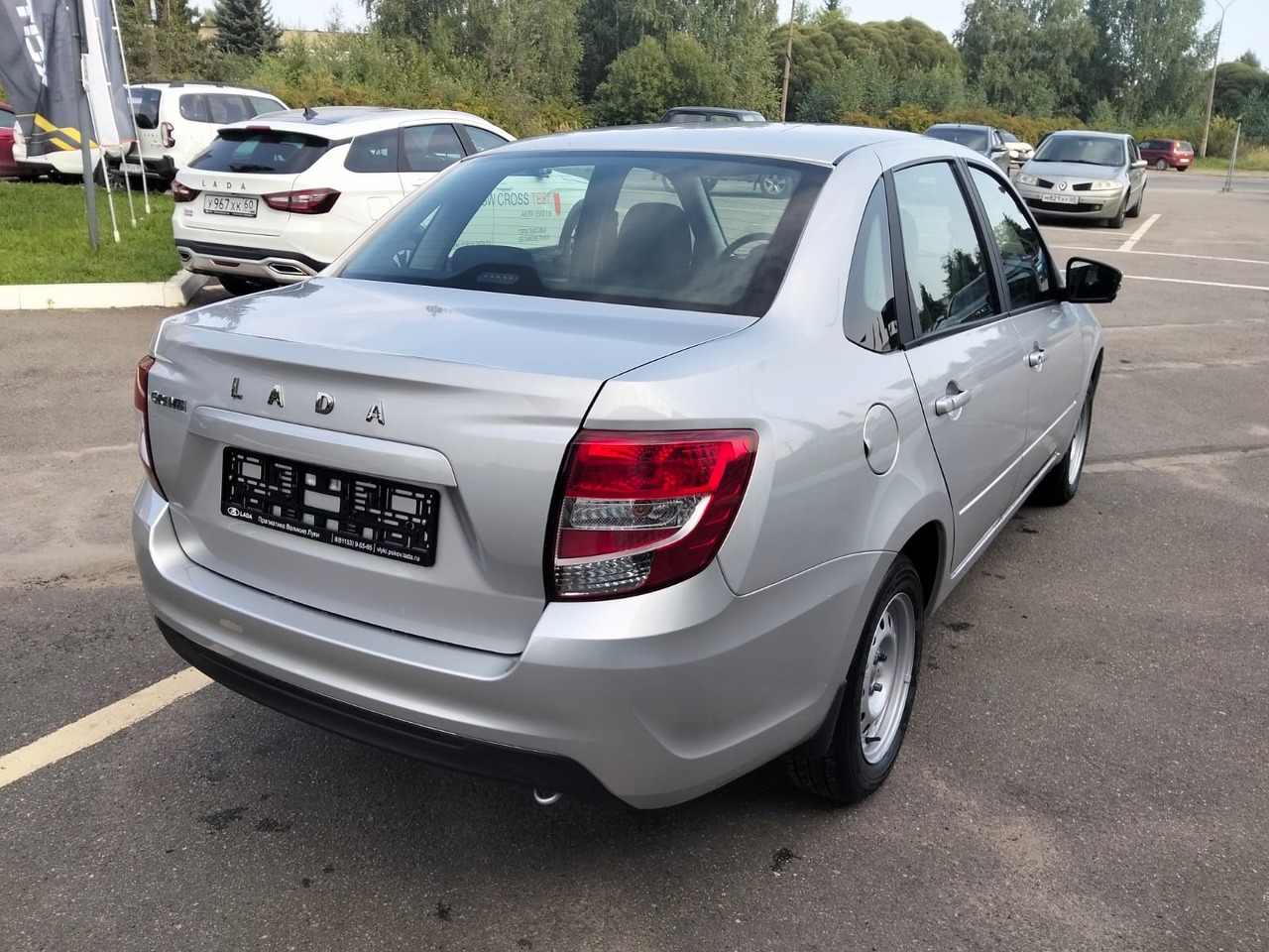 Легковой автотранспорт - LADA Granta 1.6 MT (90 л.с.)