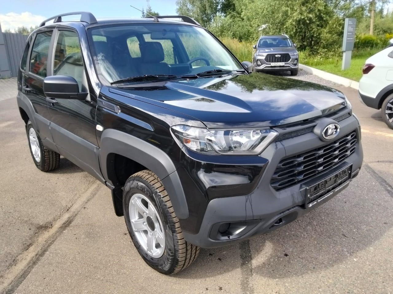 Легковой автотранспорт - LADA Niva Travel 1.7 MT (83 л.с.) 4WD