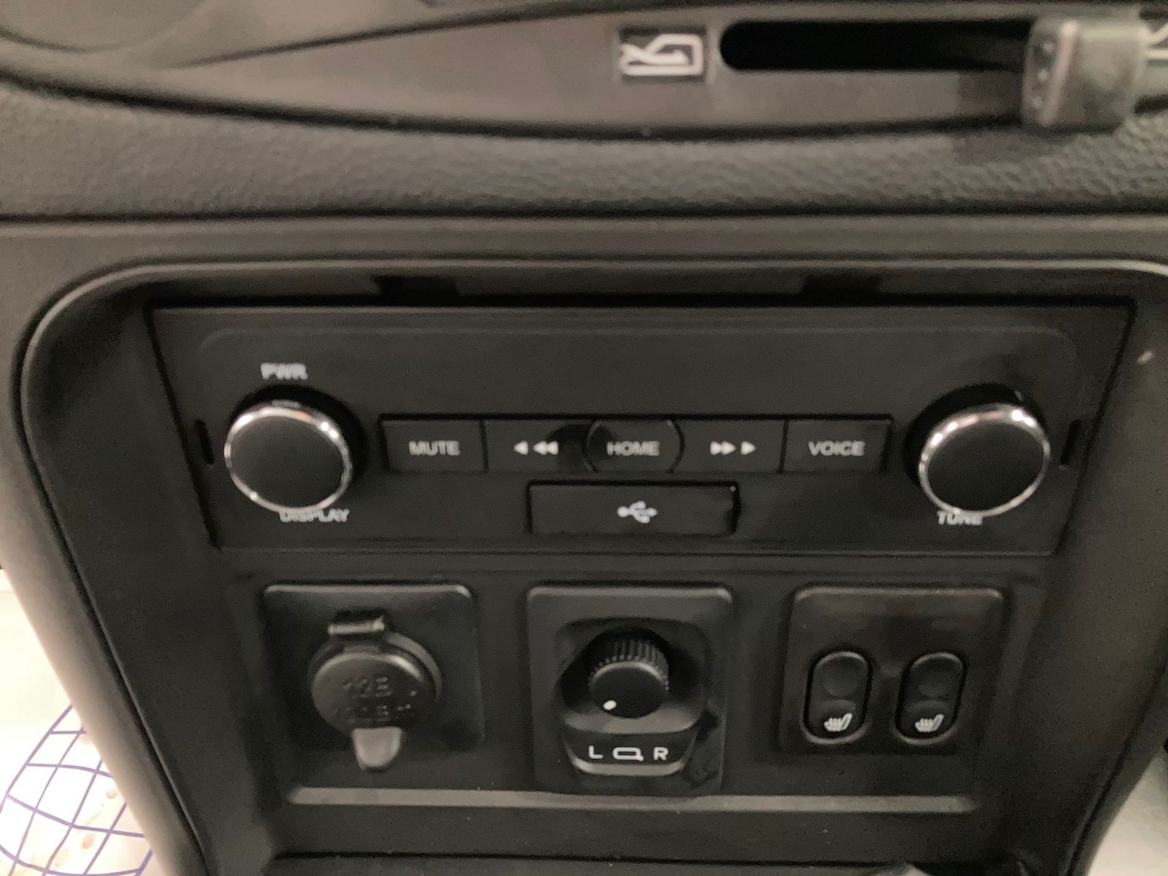 Легковой автотранспорт - LADA Niva Travel 1.7 MT (83 л.с.) 4WD