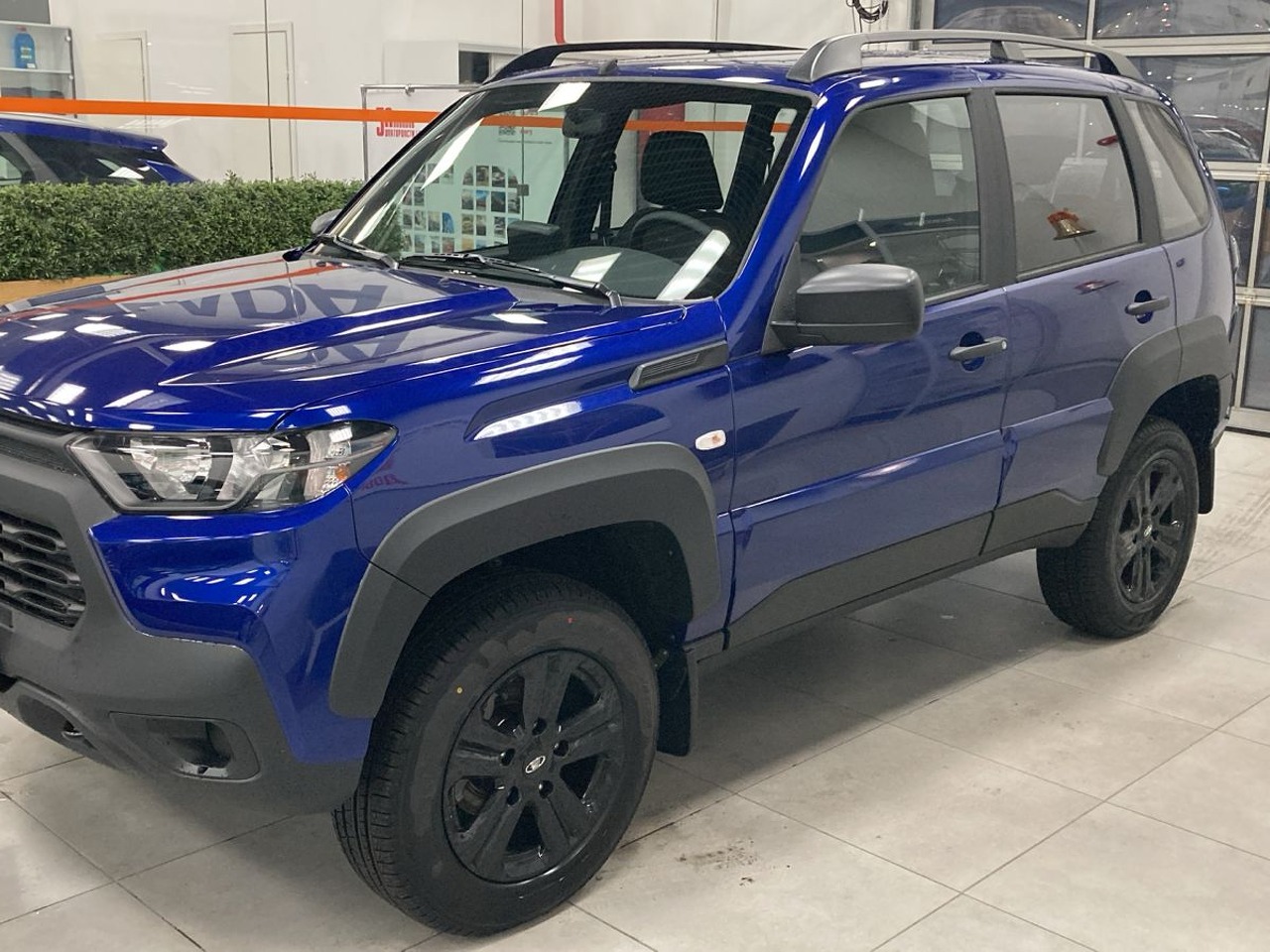 Легковой автотранспорт - LADA Niva Travel 1.7 MT (83 л.с.) 4WD