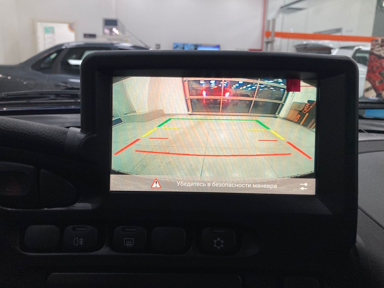 Легковой автотранспорт - LADA Niva Travel 1.7 MT (83 л.с.) 4WD