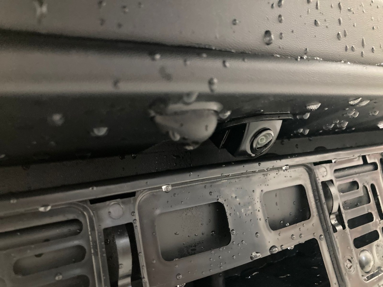 Легковой автотранспорт - LADA Niva Travel 1.7 MT (83 л.с.) 4WD