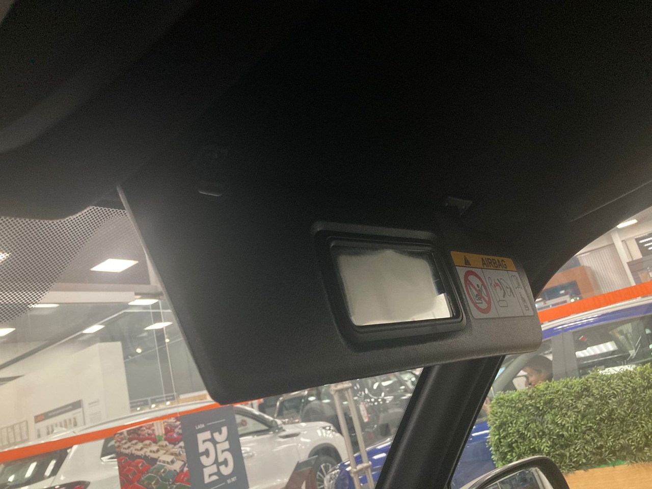 Легковой автотранспорт - LADA Niva Travel 1.7 MT (83 л.с.) 4WD