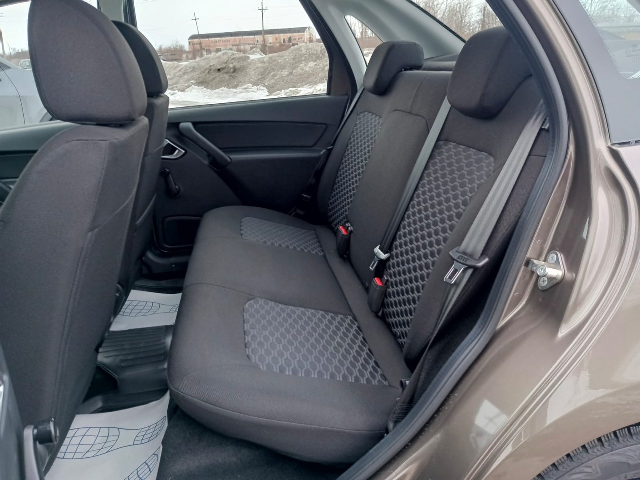 Легковой автотранспорт - Granta 1.6 MT (90 л.с.)