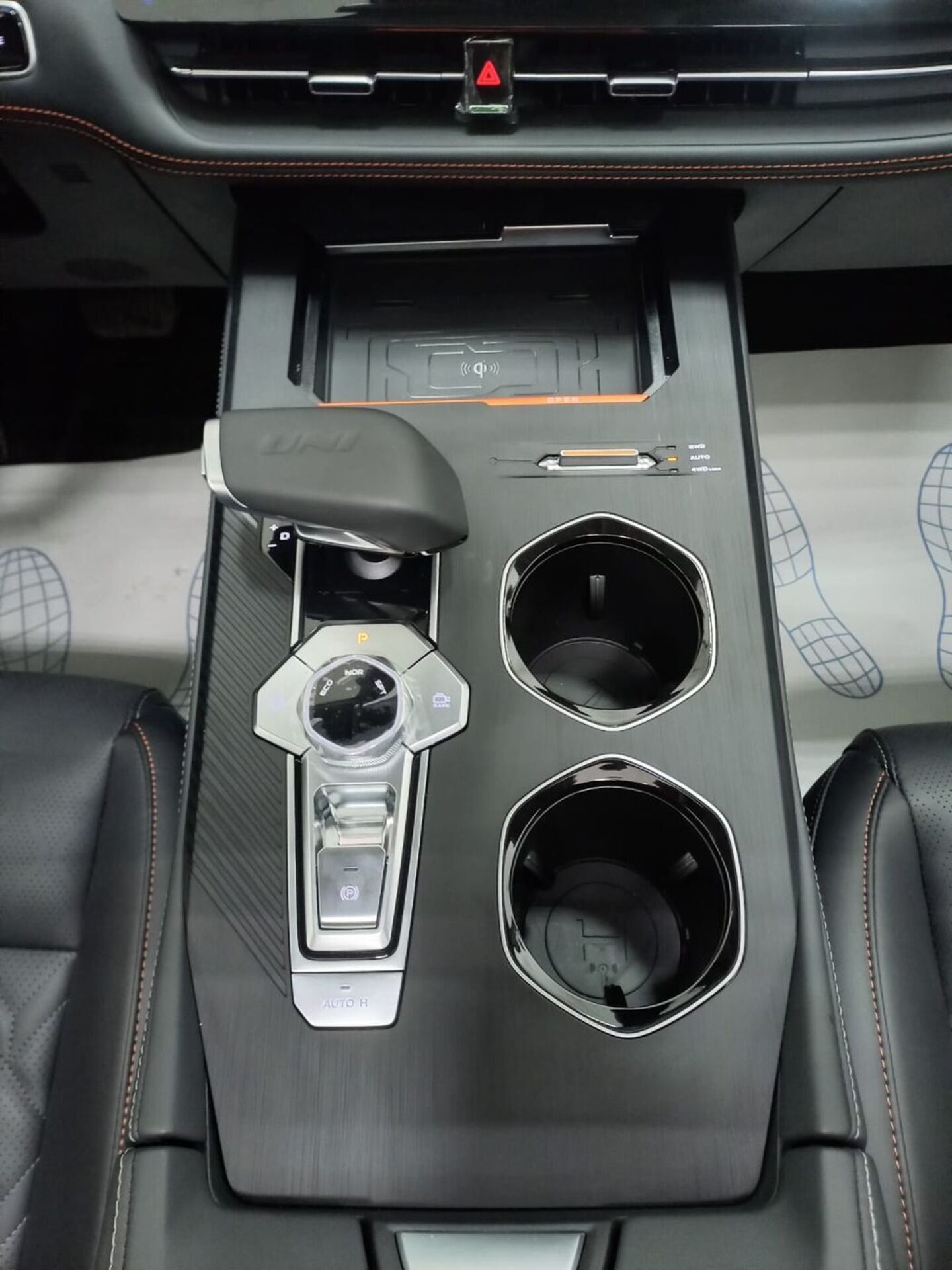 Легковой автотранспорт - CHANGAN UNI-K 2.0 AT (226 л.с.) 4WD