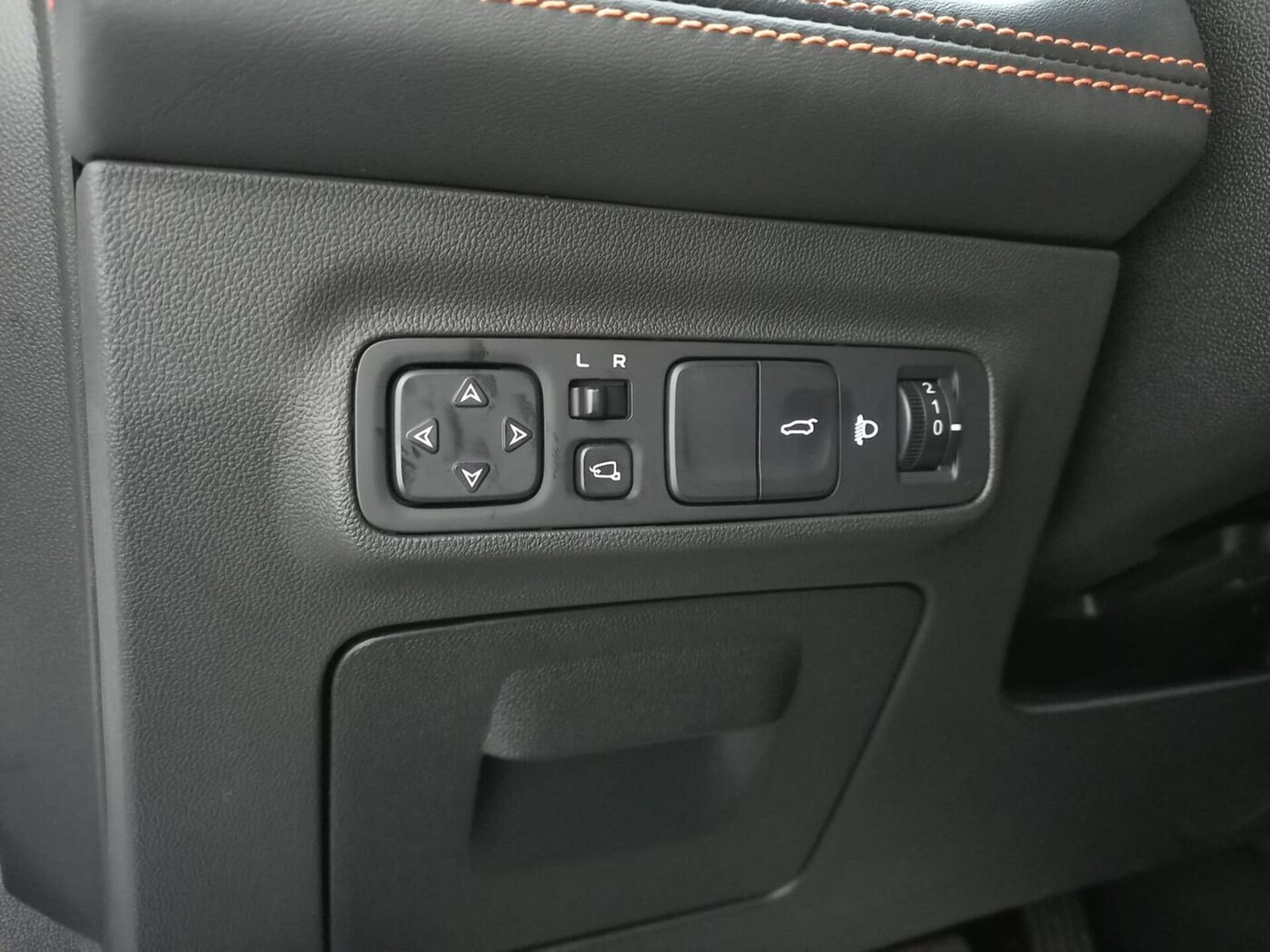 Легковой автотранспорт - CHANGAN UNI-K 2.0 AT (226 л.с.) 4WD