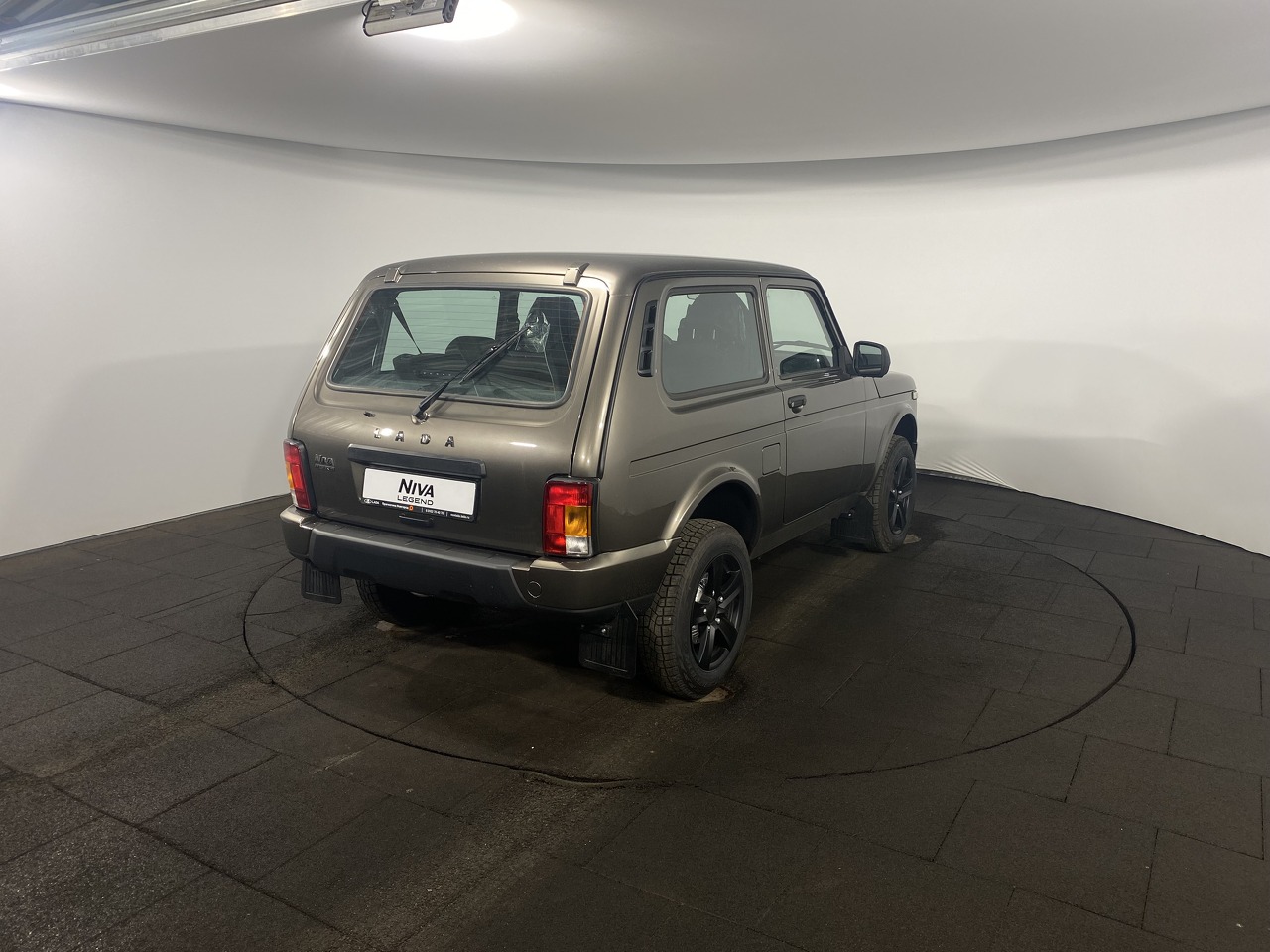 Легковой автотранспорт - LADA Niva Legend 1.7 MT (83 л.с.) 4WD