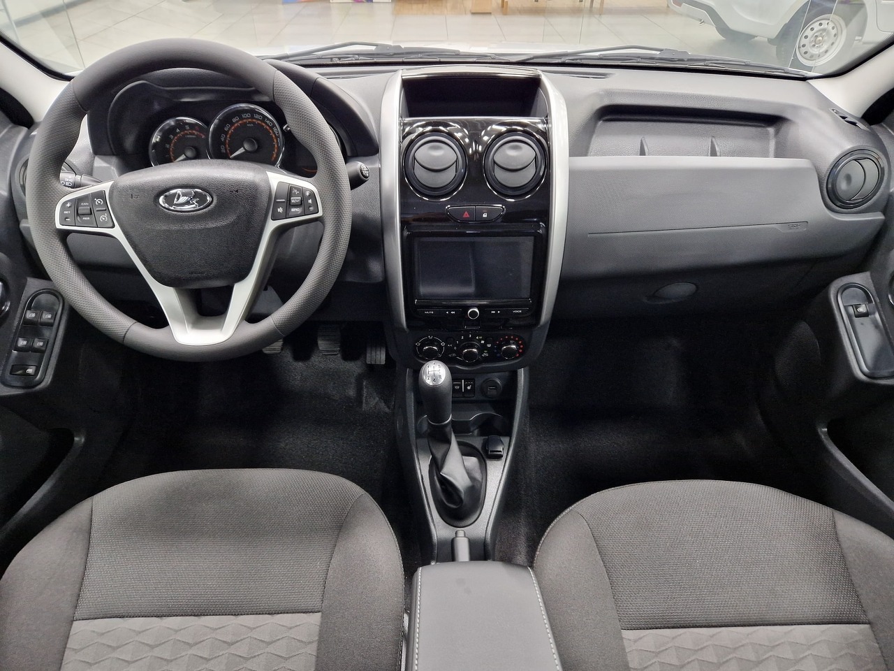 Легковой автотранспорт - LADA Largus 1.6 MT (106 л.с.)