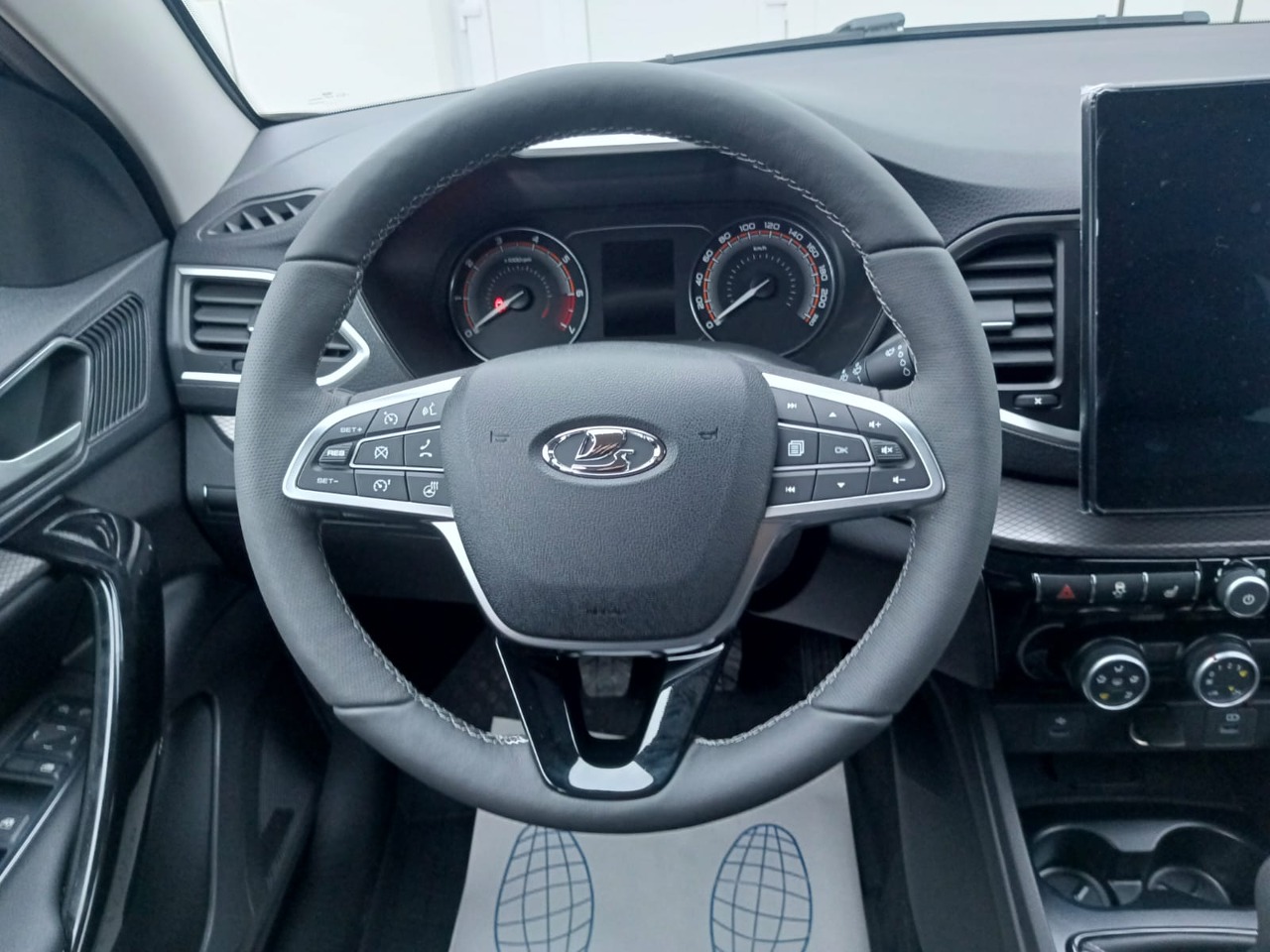 Легковой автотранспорт - LADA Vesta 1.6 MT (106 л.с.)