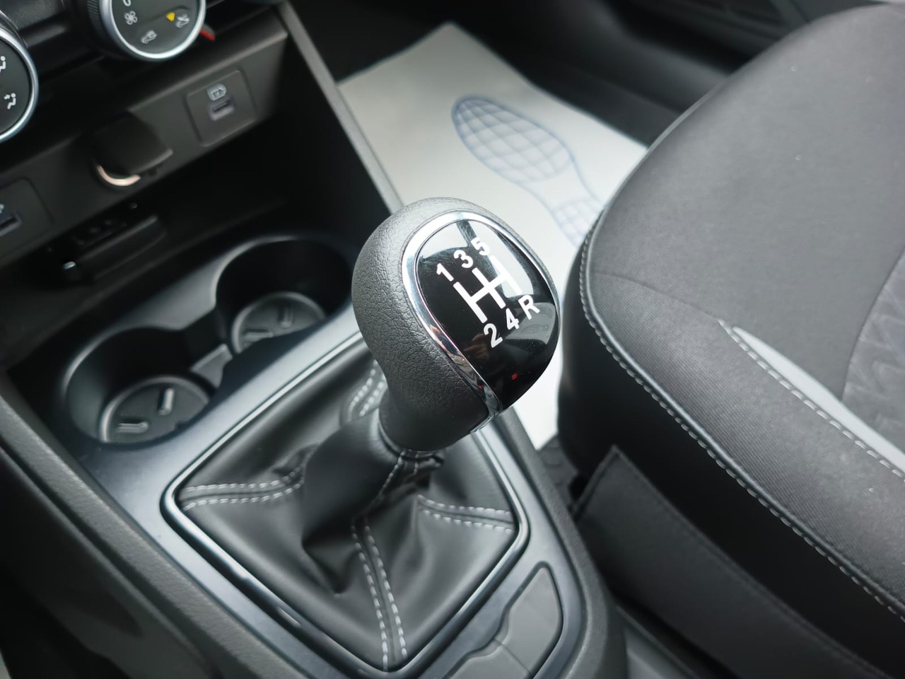 Легковой автотранспорт - LADA Vesta 1.6 MT (106 л.с.)