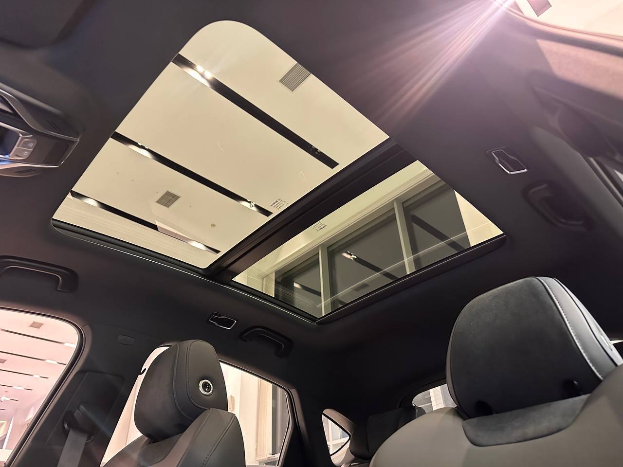 Легковой автотранспорт - GEELY Tugella 