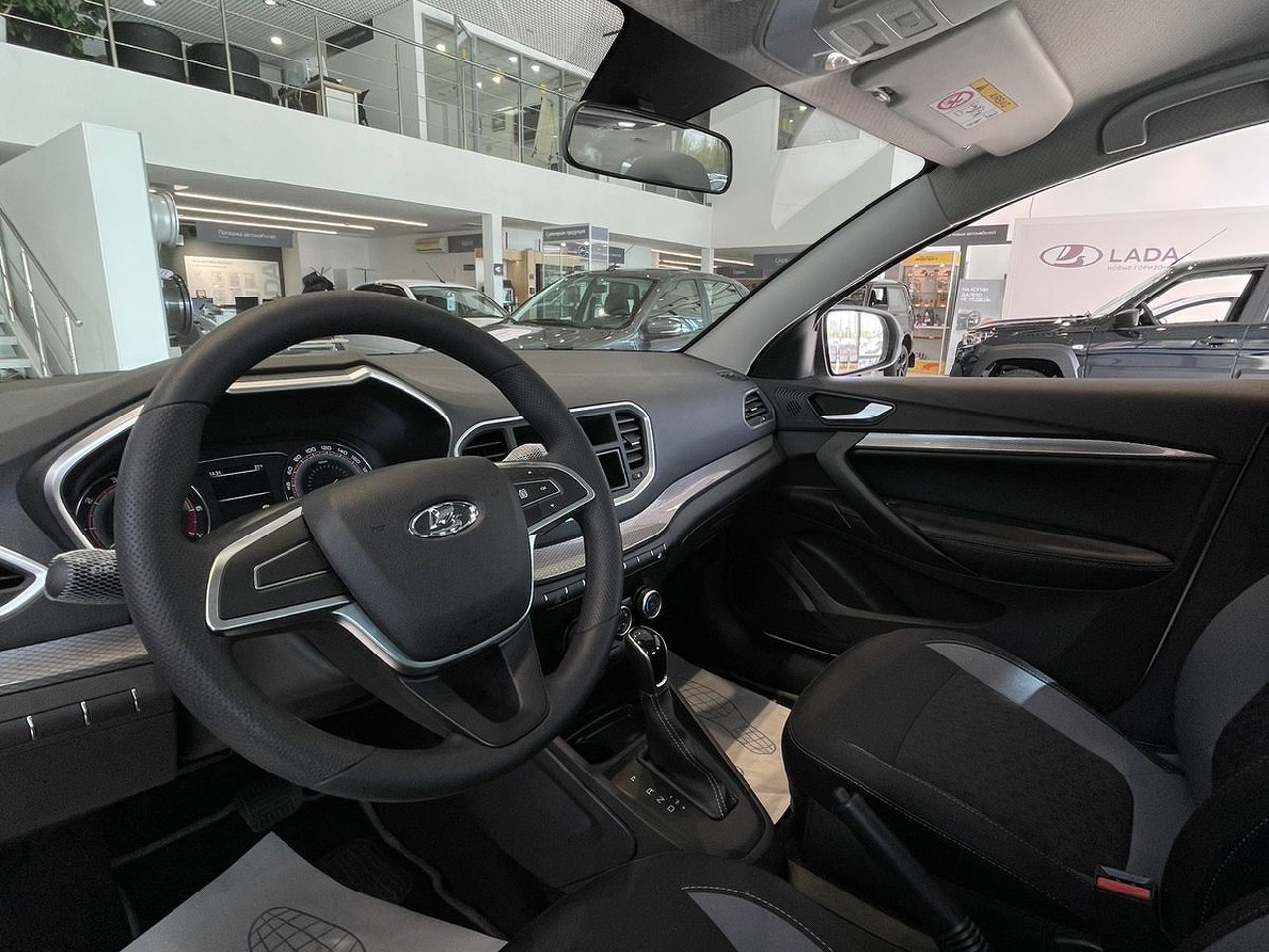 Легковой автотранспорт - LADA Vesta SW 1.6 MT (106 л.с.)