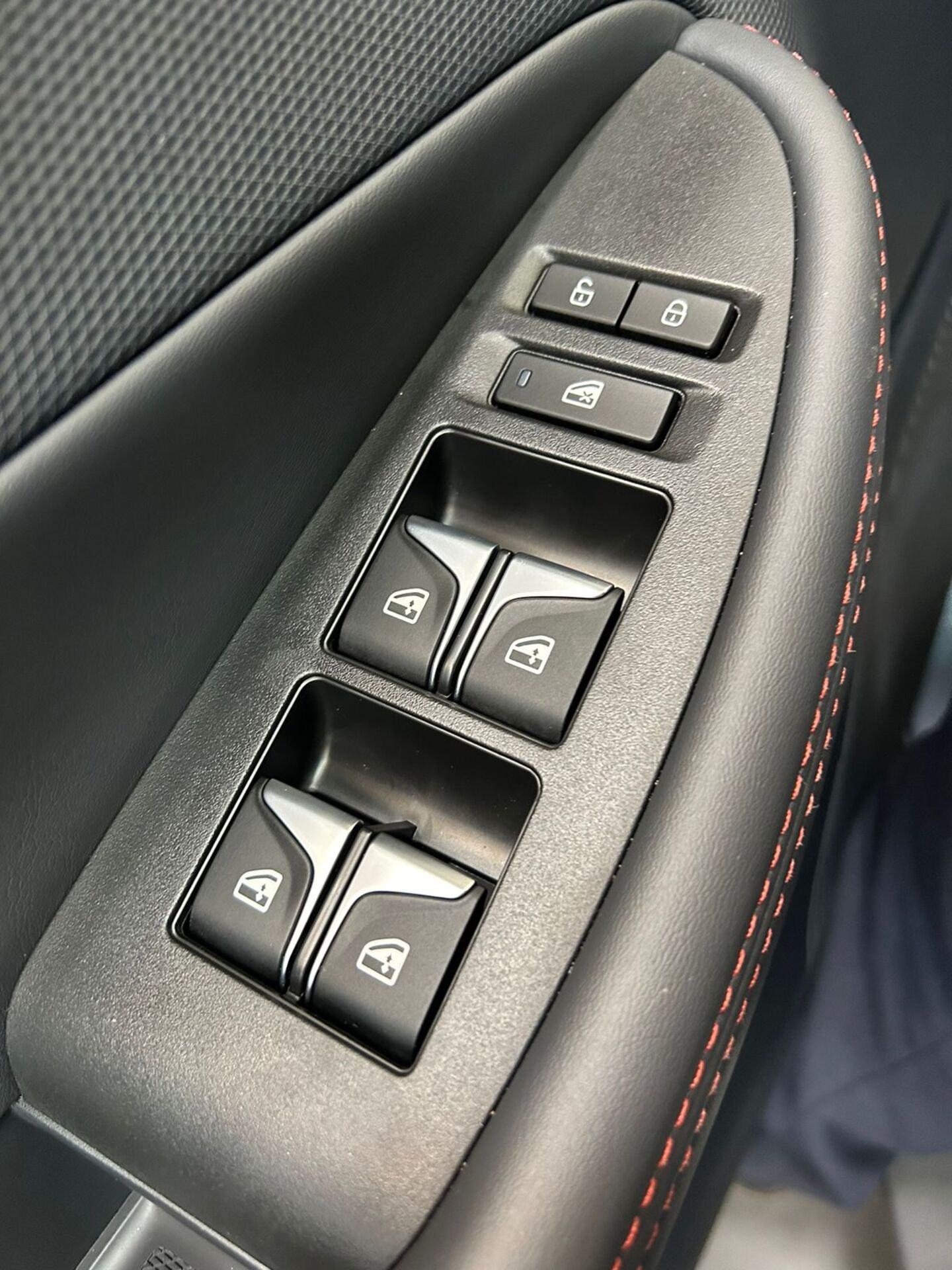 Легковой автотранспорт - CHANGAN UNI-T 1.5 AMT (167 л.с.)