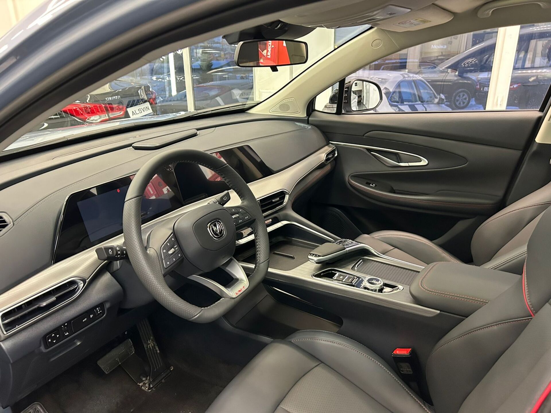 Легковой автотранспорт - CHANGAN UNI-T 1.5 AMT (167 л.с.)