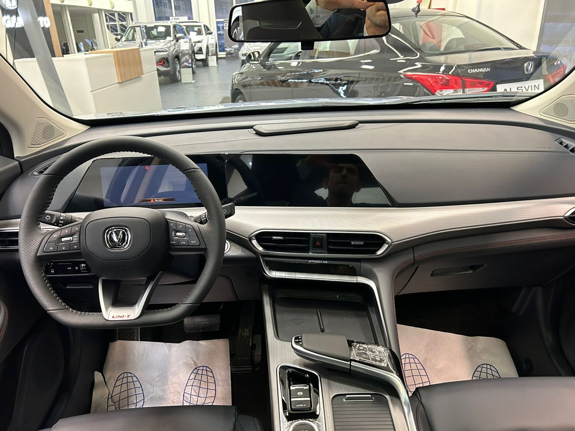 Легковой автотранспорт - CHANGAN UNI-T 1.5 AMT (167 л.с.)