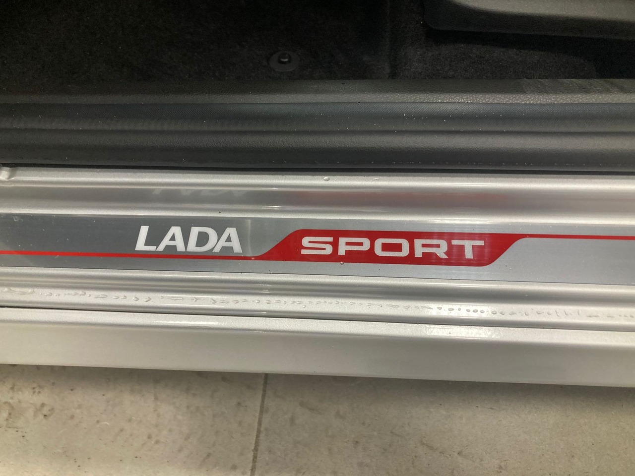 Легковой автотранспорт - LADA Vesta Sportline 1.6 MT (118 л.с.)