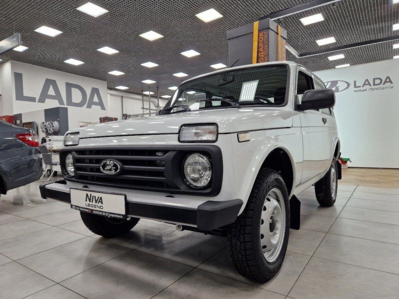 Легковой автотранспорт - LADA Niva Legend 1.7 MT (83 л.с.) 4WD