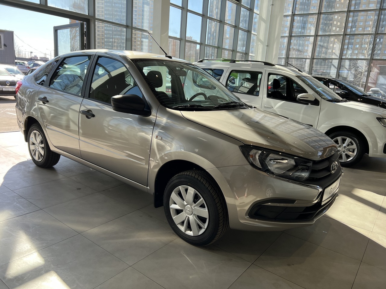 Легковой автотранспорт - Granta Euro-2 1.6 MT (90 л.с.)