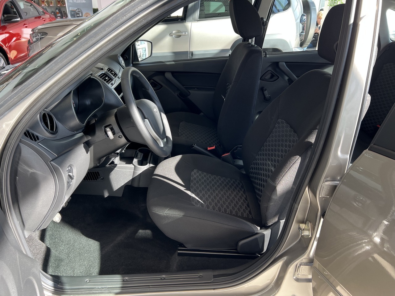 Легковой автотранспорт - Granta Euro-2 1.6 MT (90 л.с.)