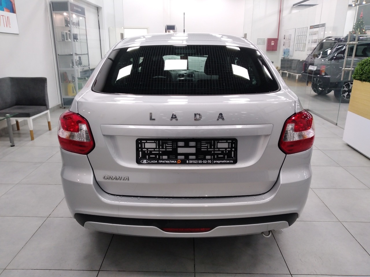 Легковой автотранспорт - LADA Granta 1.6 MT (90 л.с.)