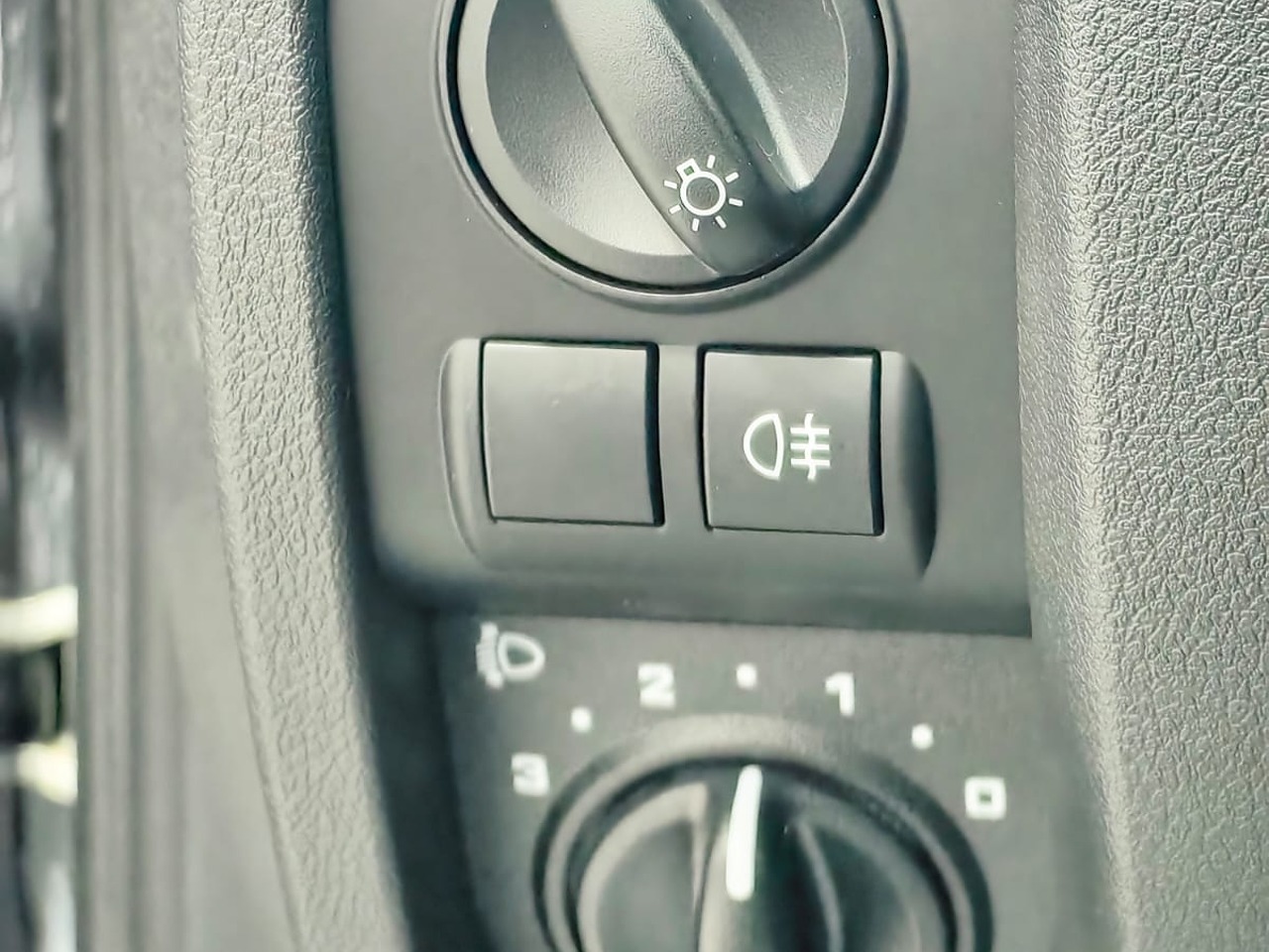 Легковой автотранспорт - LADA Granta 1.6 MT (106 л.с.)