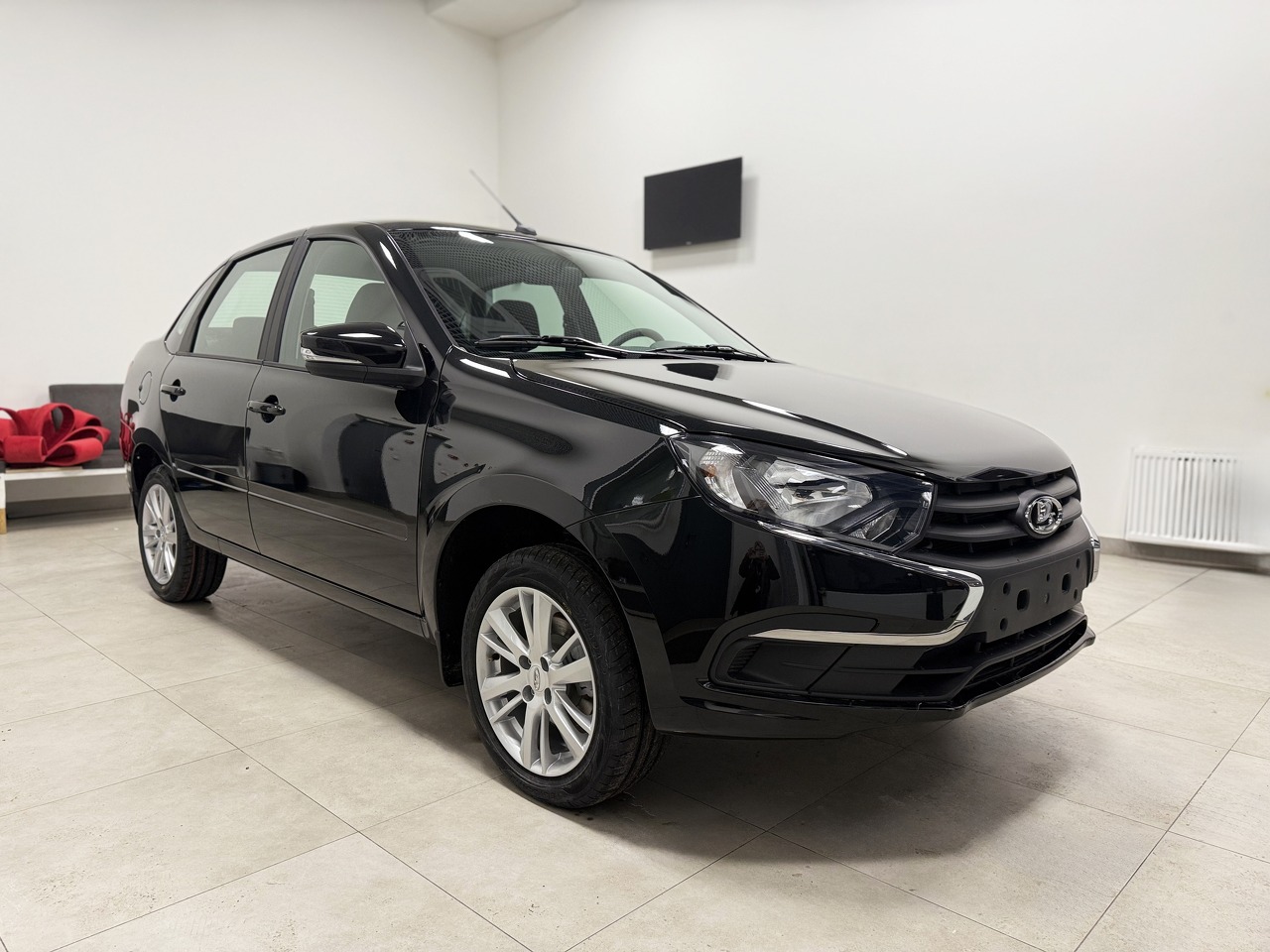 Легковой автотранспорт - LADA Granta 1.6 MT (90 л.с.)