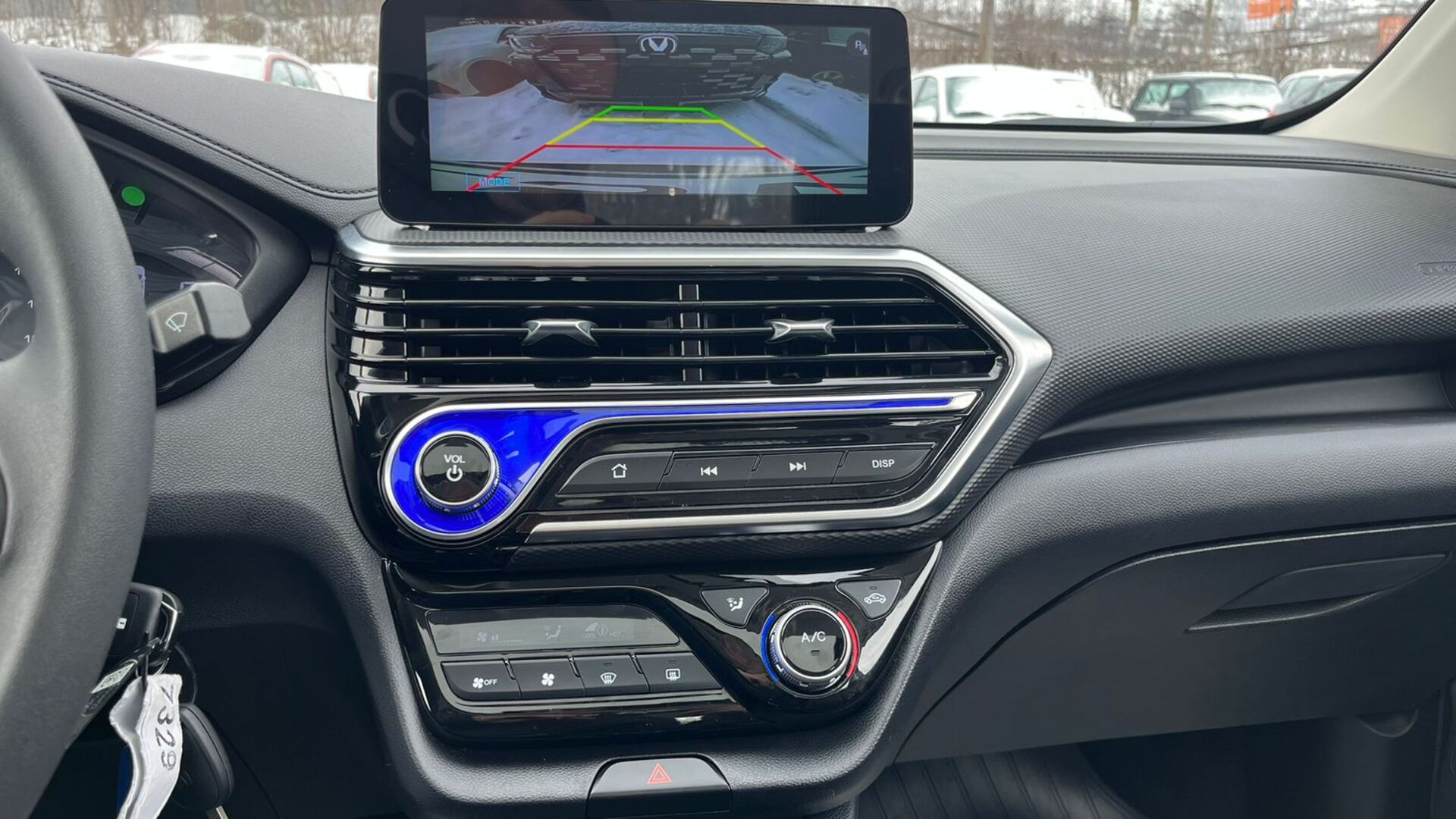 Легковой автотранспорт - CHANGAN Alsvin 1.5 AMT (98 л.с.)
