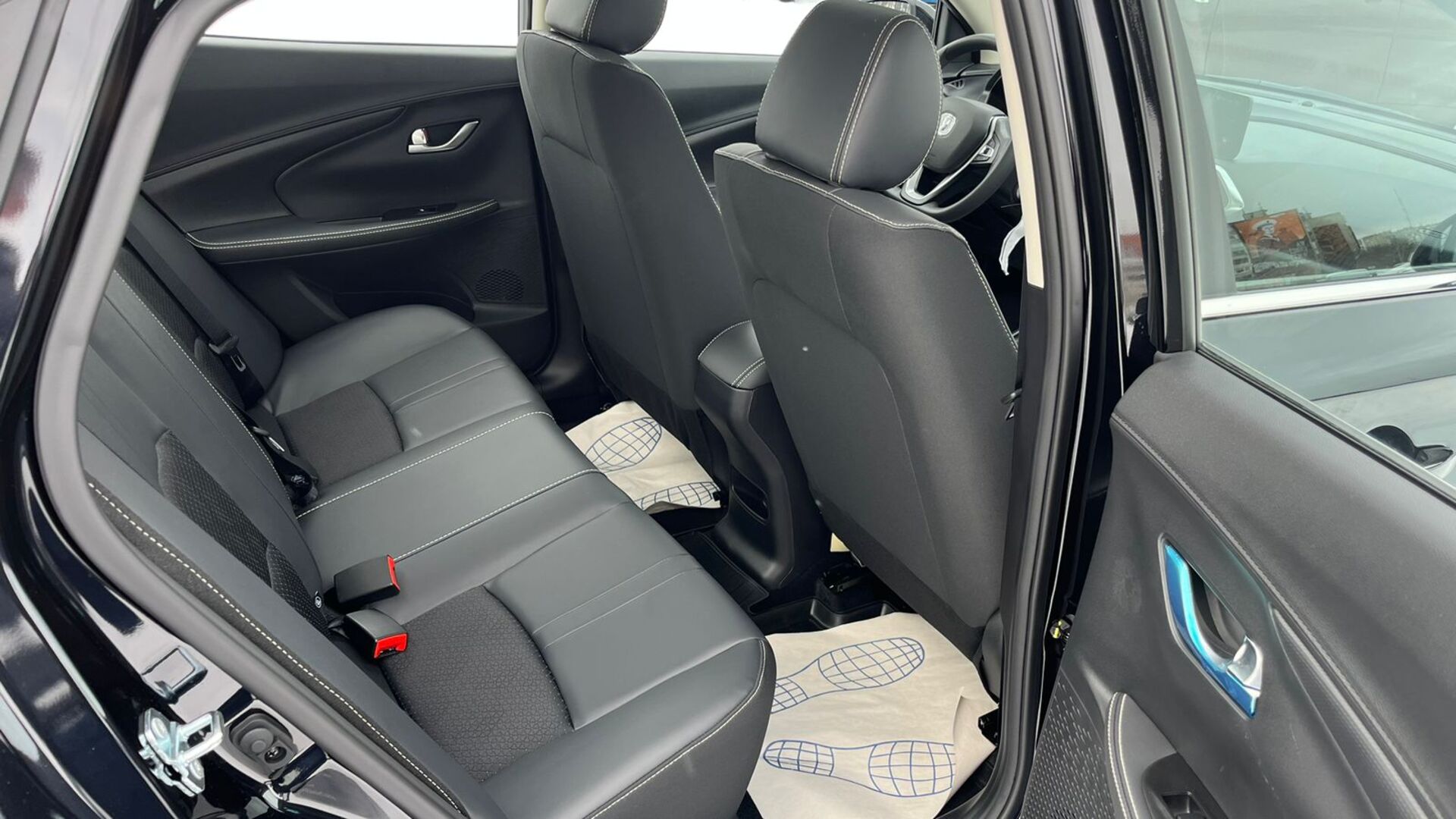 Легковой автотранспорт - CHANGAN Alsvin 1.5 AMT (98 л.с.)