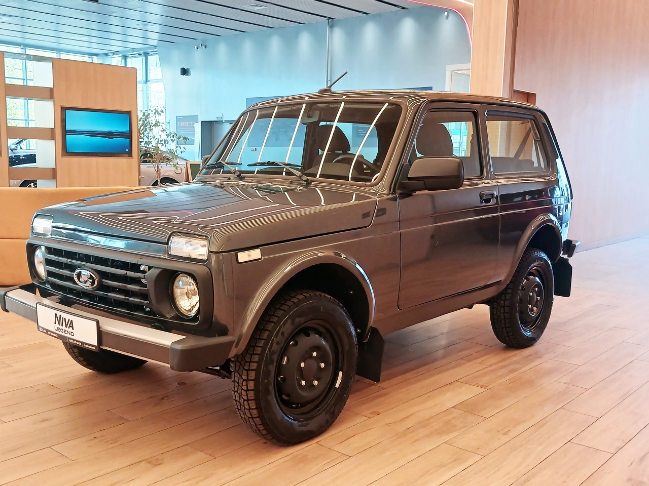 Легковой автотранспорт - LADA Niva Legend 1.7 MT (83 л.с.) 4WD