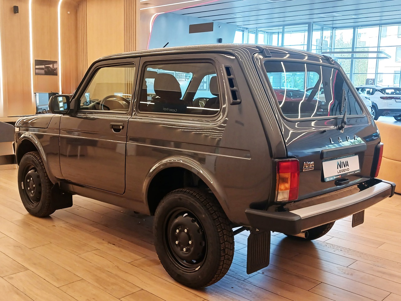 Легковой автотранспорт - LADA Niva Legend 1.7 MT (83 л.с.) 4WD
