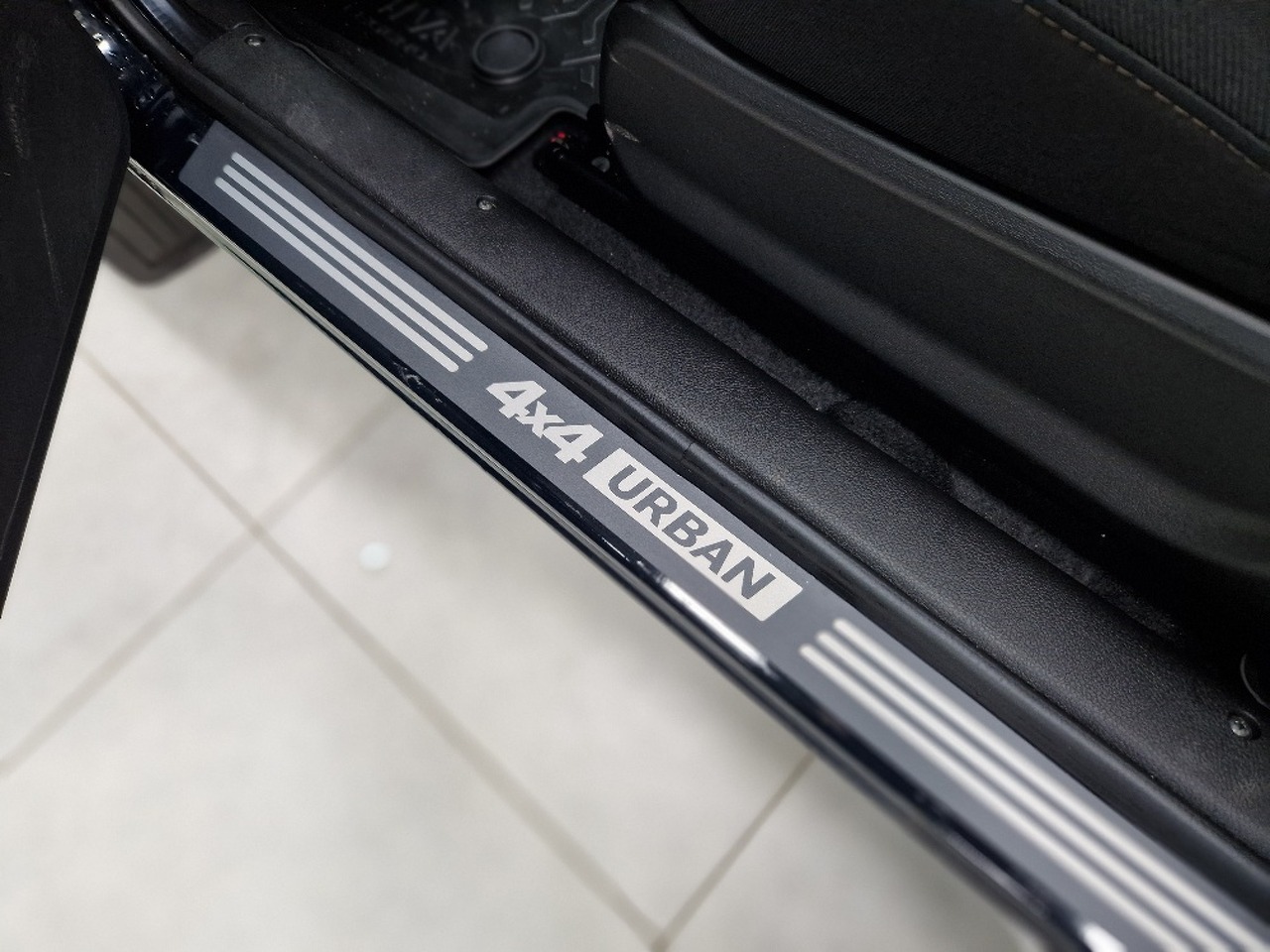 Легковой автотранспорт - LADA Niva Legend 1.7 MT (83 л.с.) 4WD