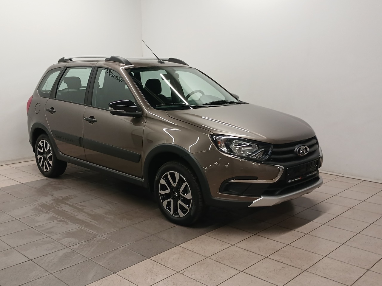 Легковой автотранспорт - LADA Granta Cross 1.6 MT (90 л.с.)