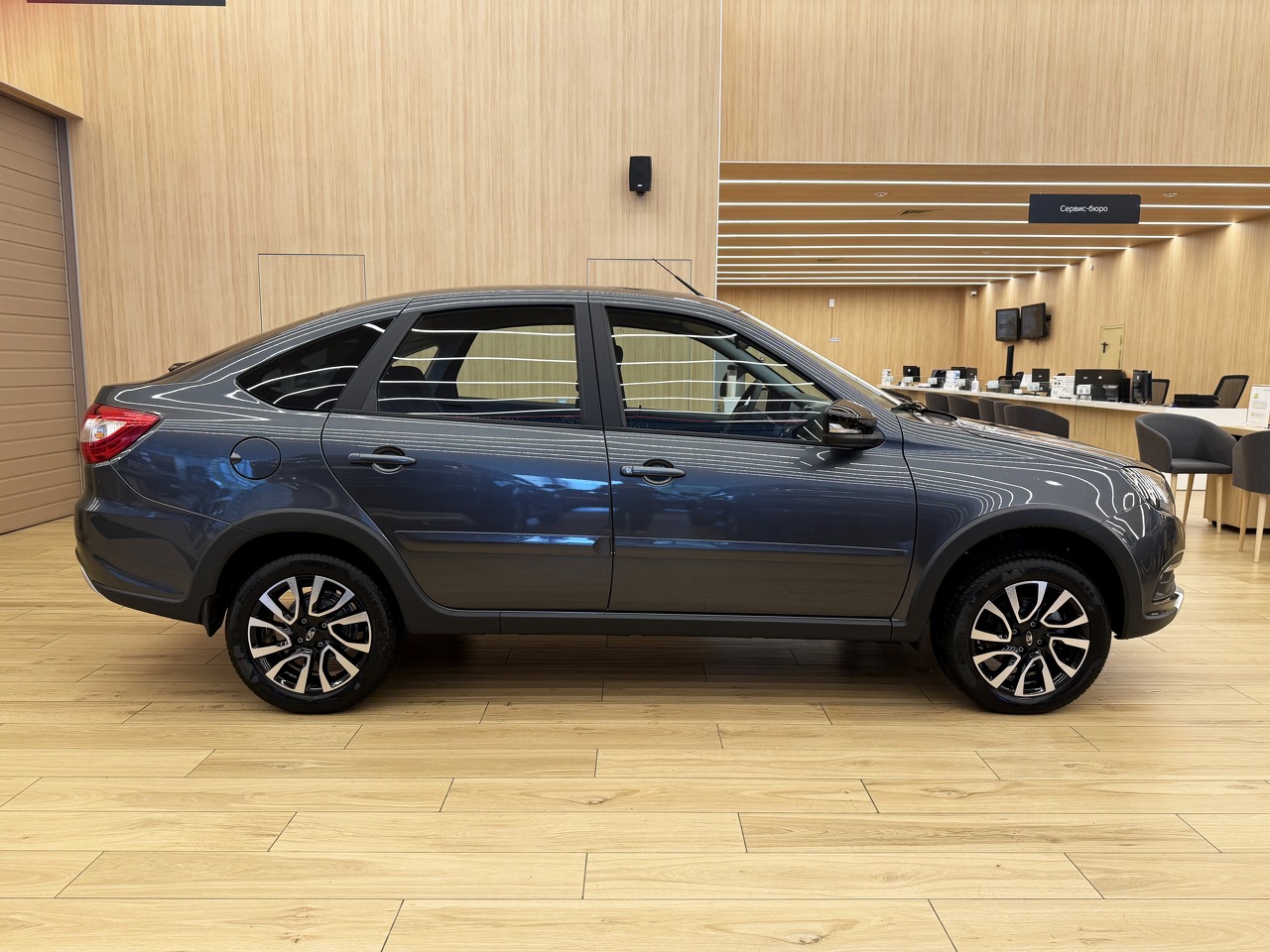 Легковой автотранспорт - LADA Granta Active Cross 1.6 MT (90 л.с.)