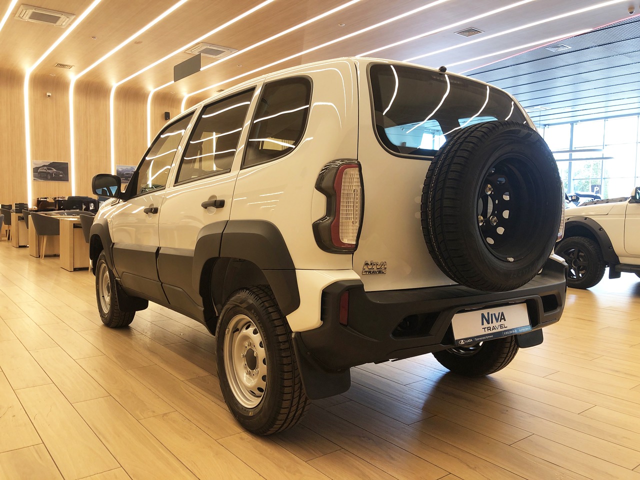 Легковой автотранспорт - LADA Niva Travel 1.7 MT (83 л.с.) 4WD