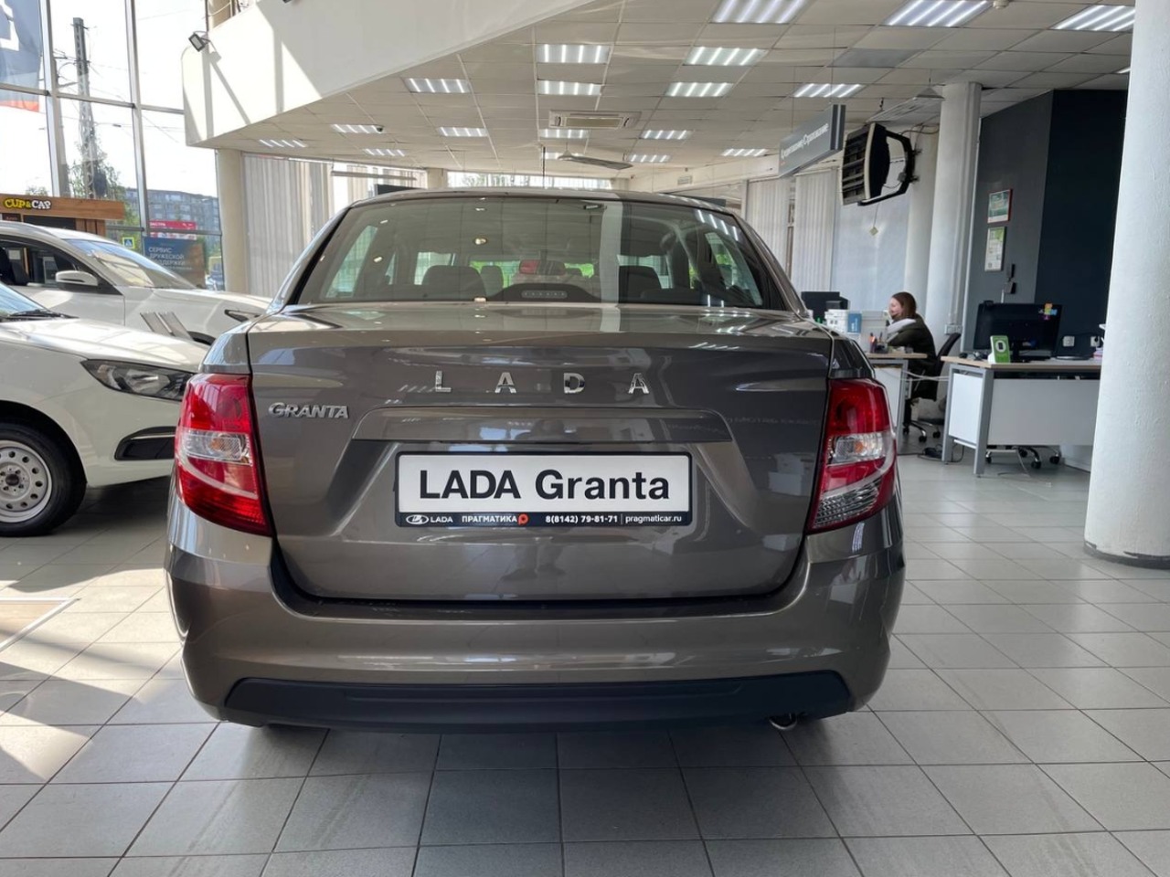 Легковой автотранспорт - LADA Granta 1.6 MT (90 л.с.)