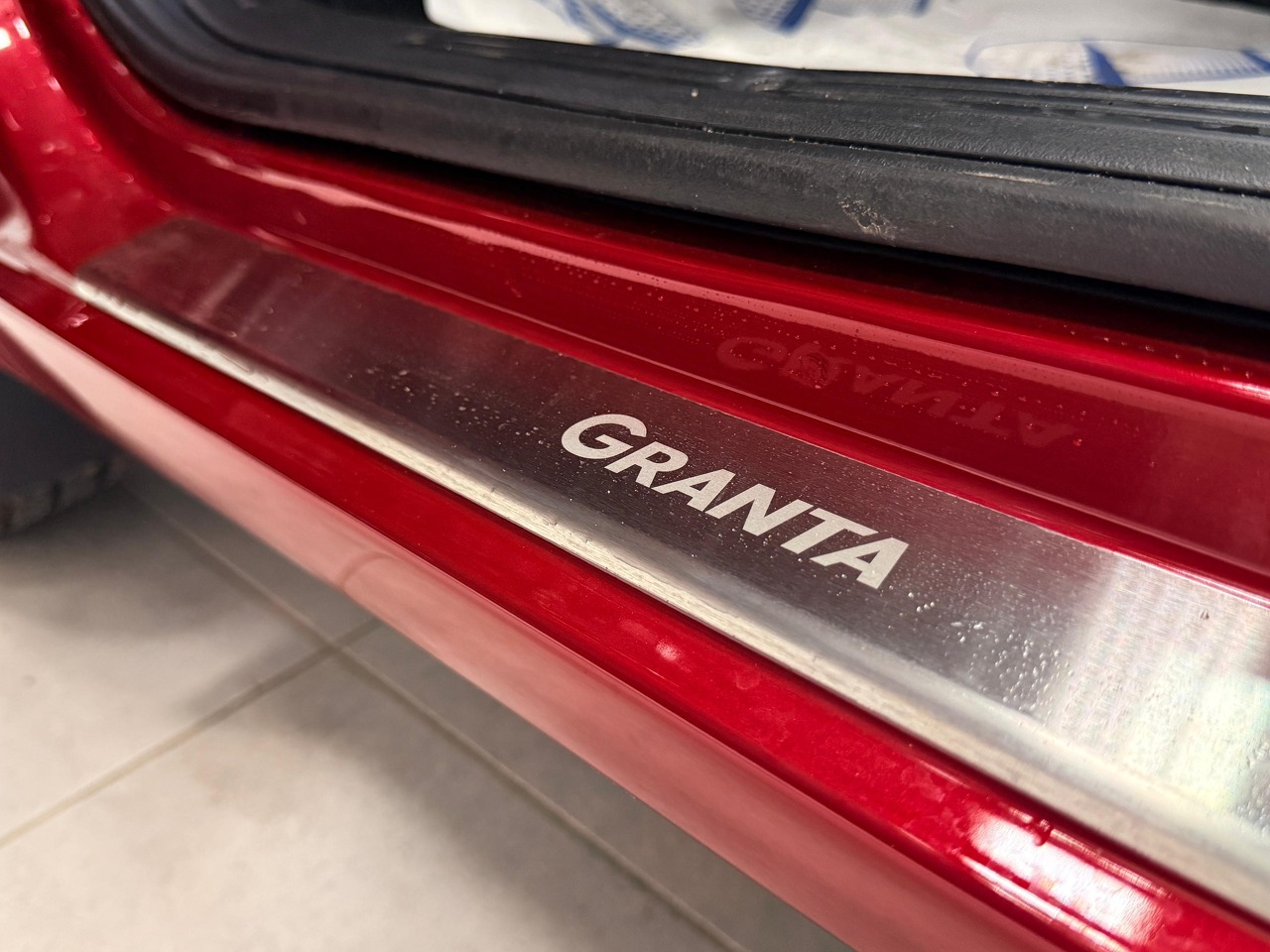 Легковой автотранспорт - LADA Granta 1.6 MT (90 л.с.)