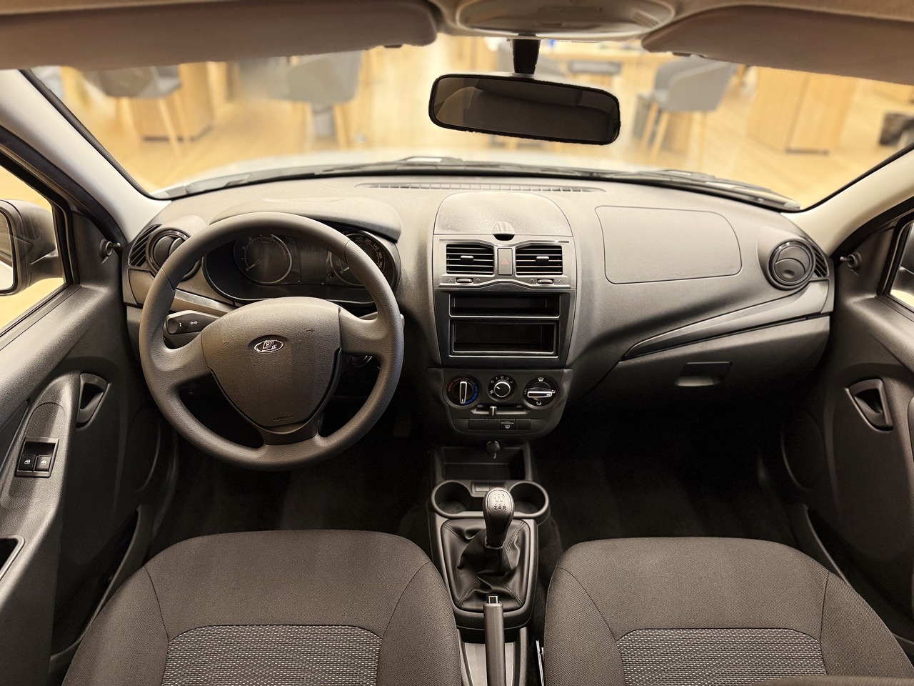 Легковой автотранспорт - LADA Granta 1.6 MT (90 л.с.)