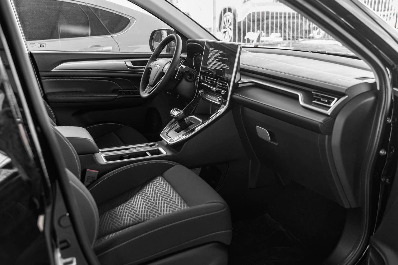 Легковой автотранспорт - Haval M6, II 2025 1.5 MT (143 л.с.)