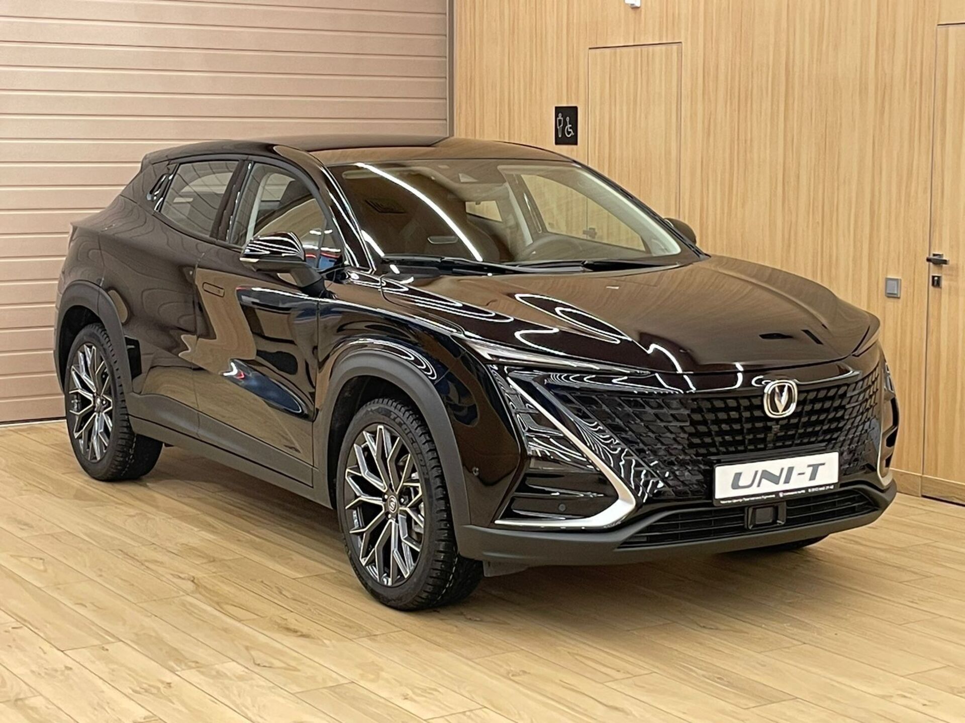 Легковой автотранспорт - CHANGAN UNI-T 1.5 AMT (167 л.с.)