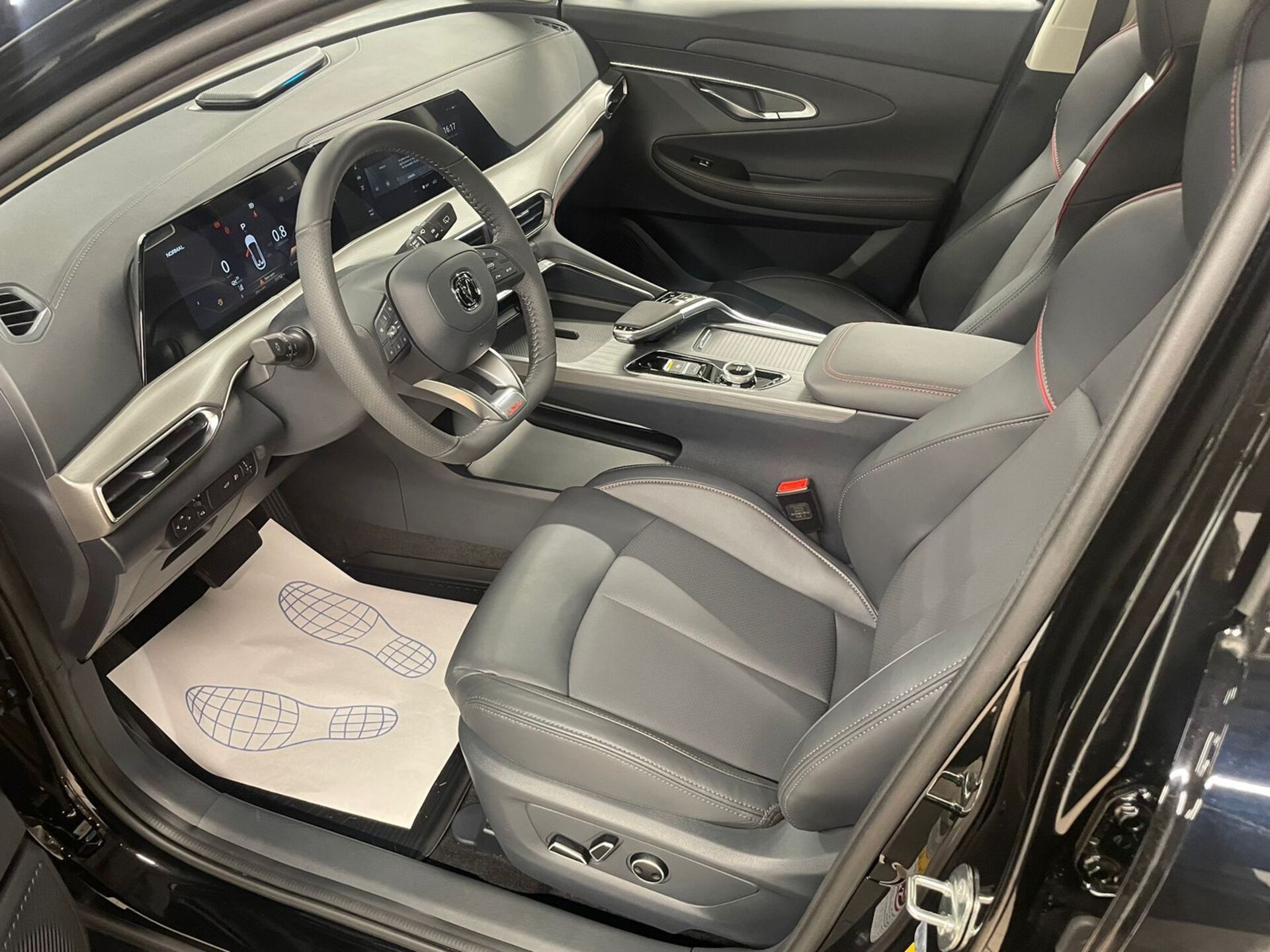 Легковой автотранспорт - CHANGAN UNI-T 1.5 AMT (167 л.с.)