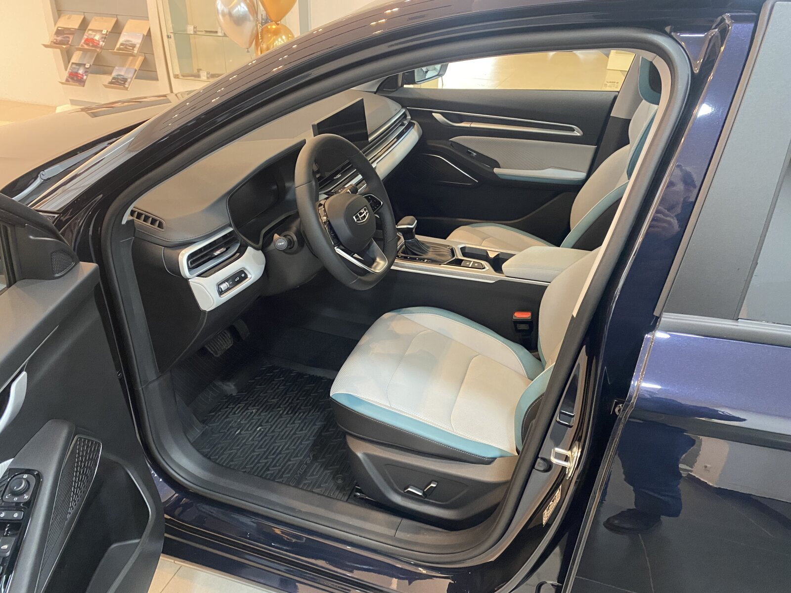 Легковой автотранспорт - GEELY Emgrand 
