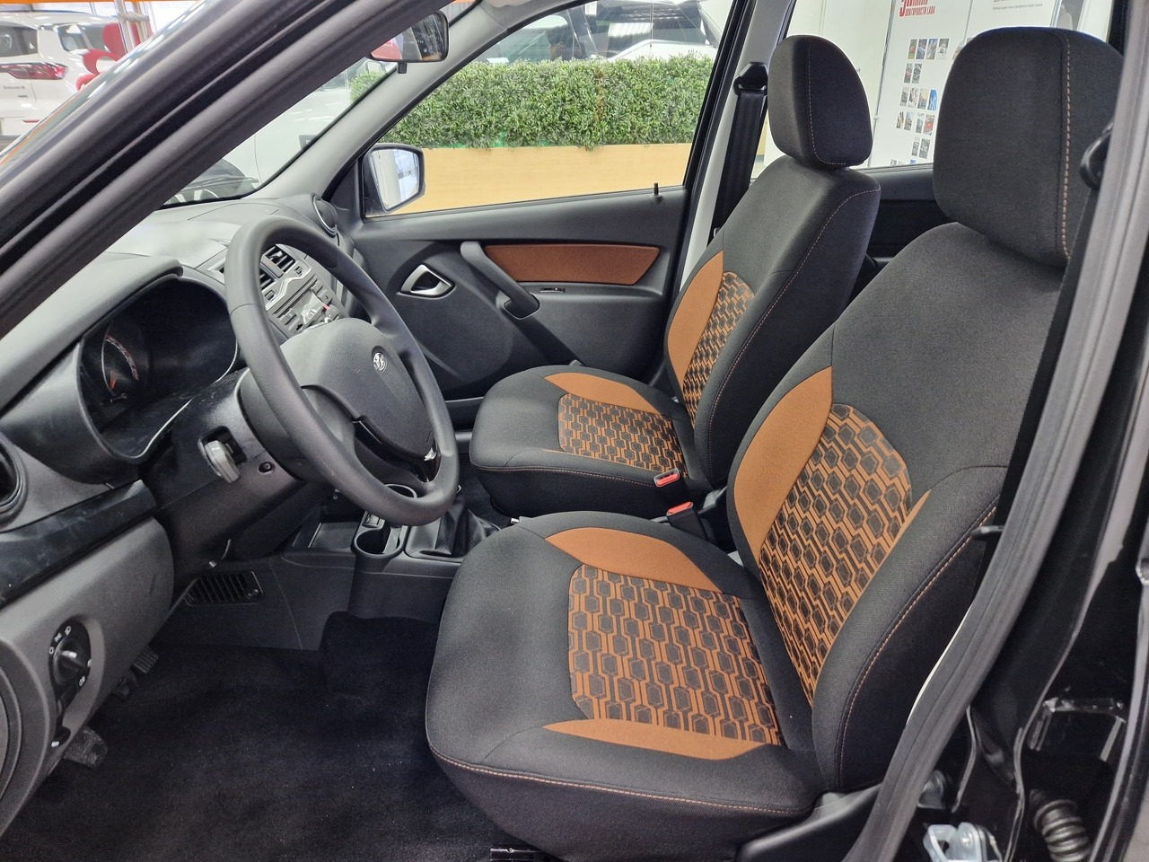 Легковой автотранспорт - LADA Granta Cross 1.6 MT (106 л.с.)